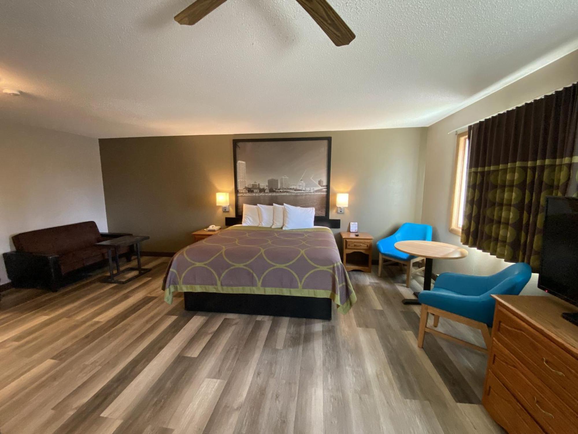 Super 8 By Wyndham Green Bay Near Stadium Ngoại thất bức ảnh